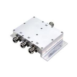 VHF-1.3 GHz Multiband Coupler